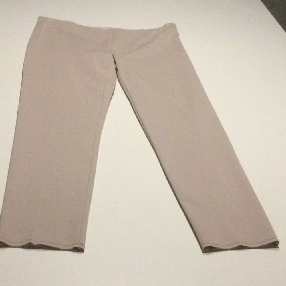 Carla G Cropped Pants